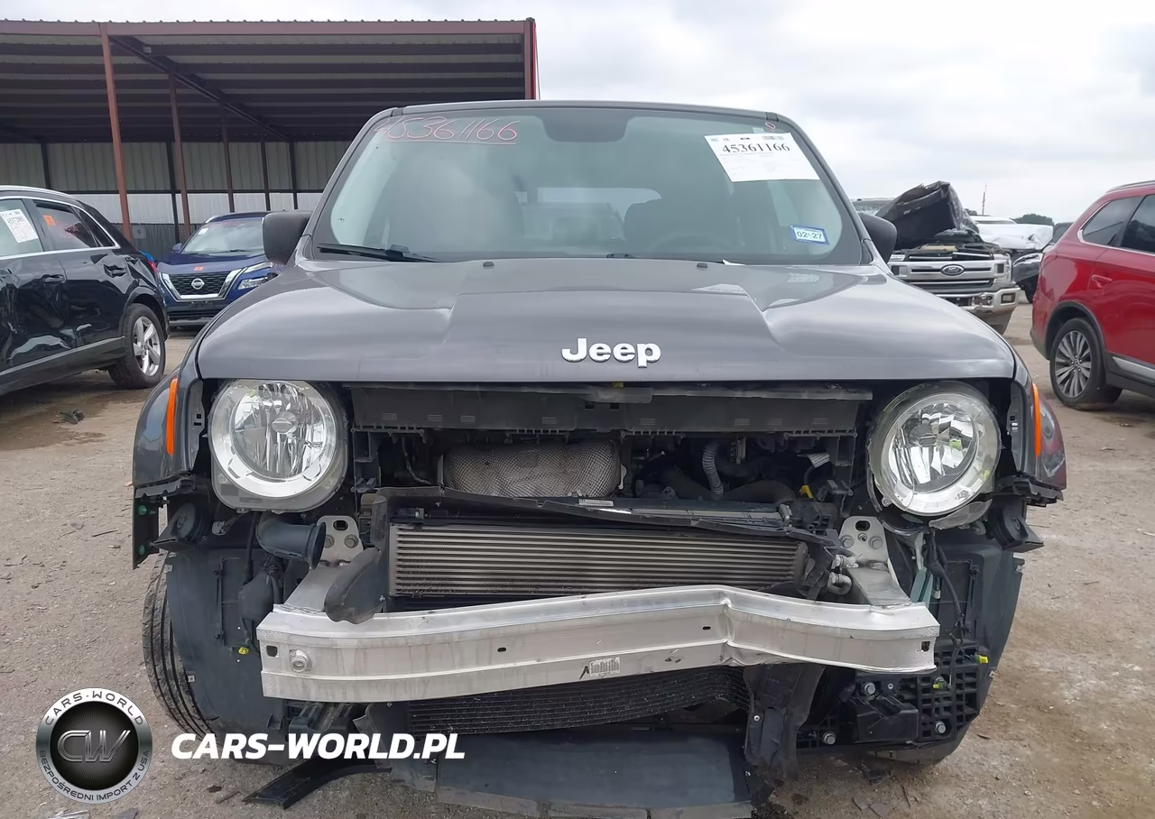 2017 Jeep Renegade Sport 4X4 VIN:ZACCJBAB3HPE81048 - 6