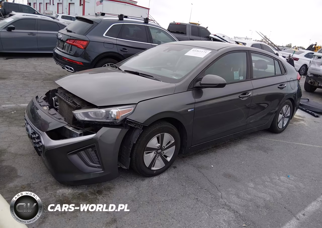 2020 Hyundai Ioniq Hybrid Blue VIN:KMHC65LC7LU234868 - 2