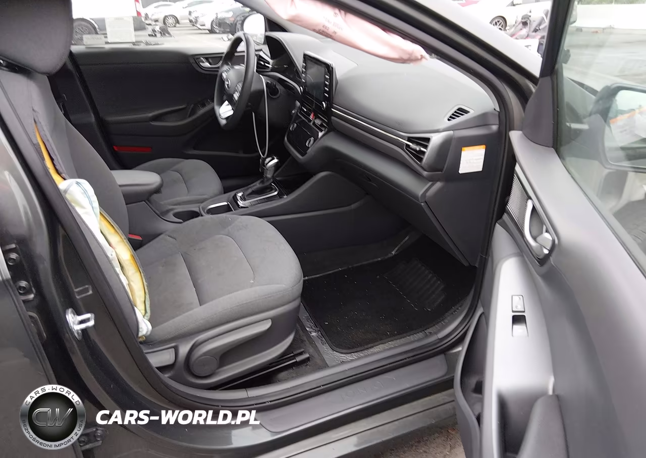 2020 Hyundai Ioniq Hybrid Blue VIN:KMHC65LC7LU234868 - 5