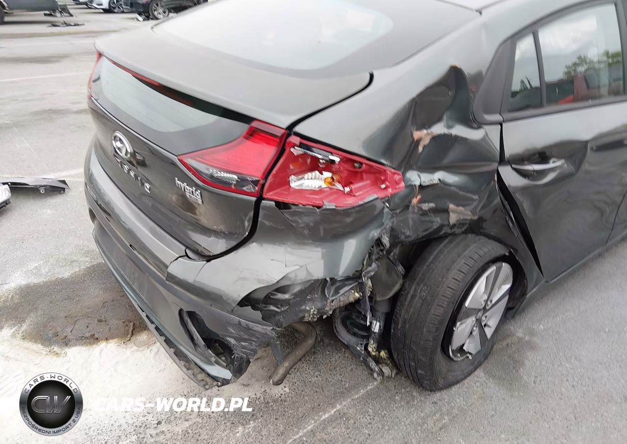 2020 Hyundai Ioniq Hybrid Blue VIN:KMHC65LC7LU234868 - 6