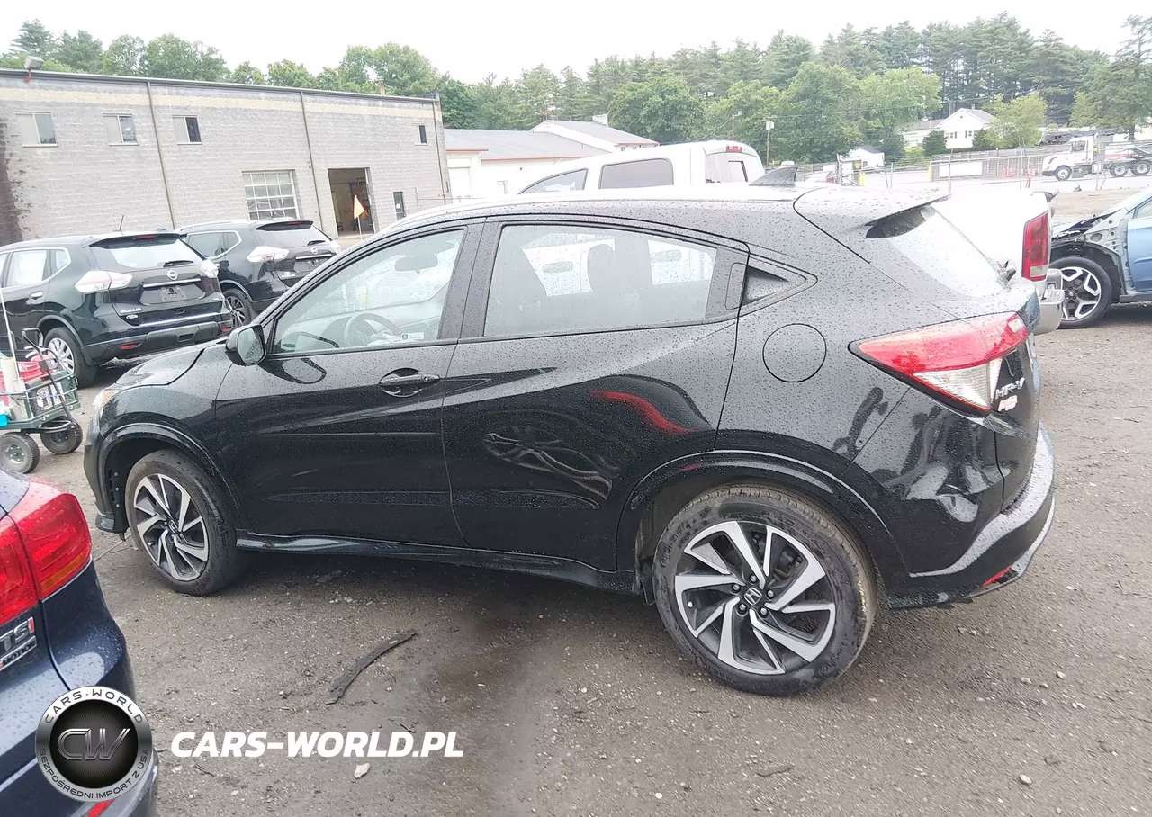 2019 Honda Hr-V Sport VIN:3CZRU6H18KM732754 - 14
