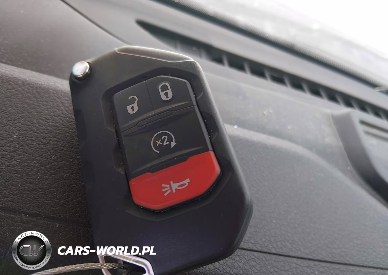 2024 Jeep Gladiator Sport S VIN:1C6HJTAG2RL105610 - 11