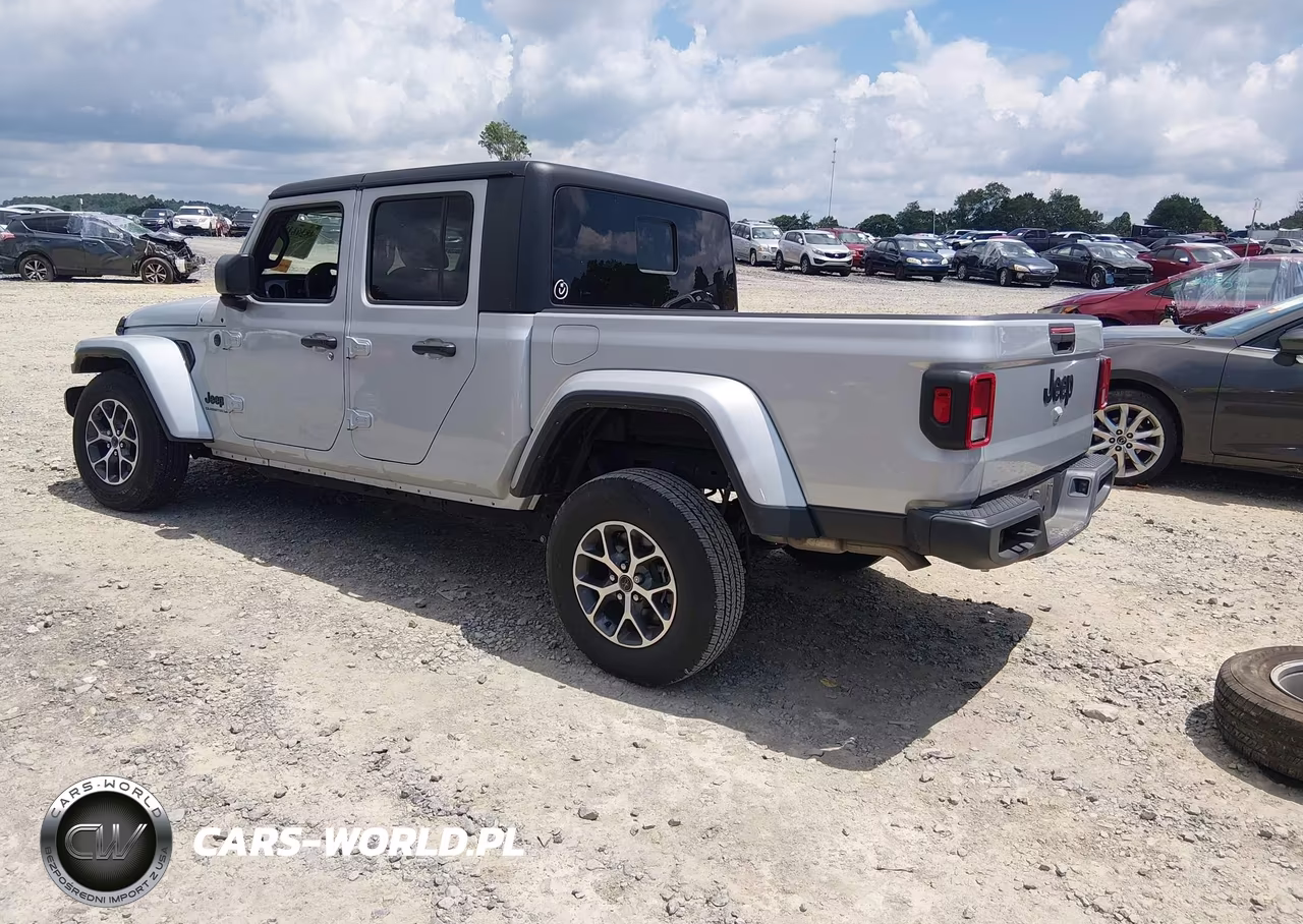 2024 Jeep Gladiator Sport S VIN:1C6HJTAG2RL105610 - 3