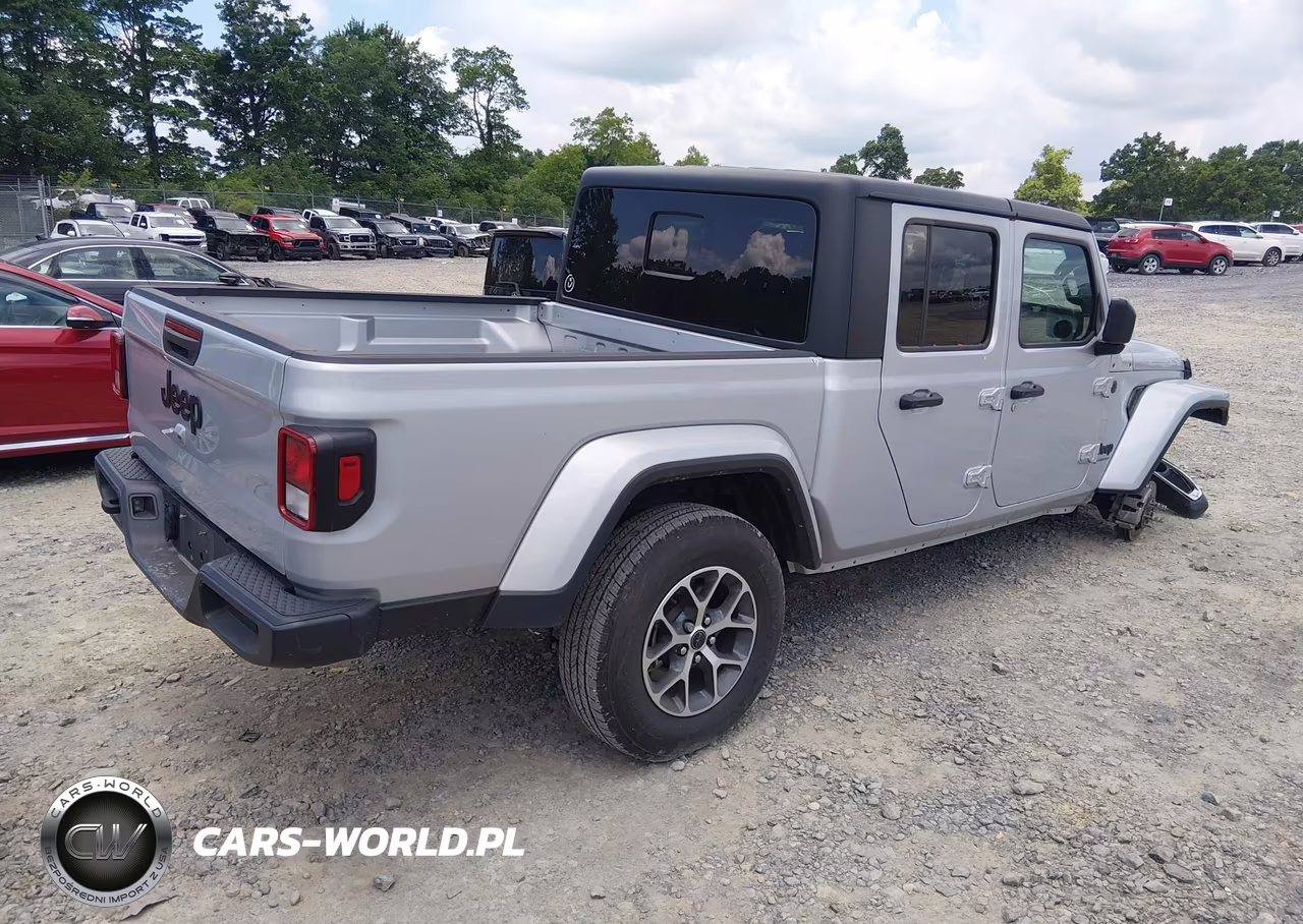 2024 Jeep Gladiator Sport S VIN:1C6HJTAG2RL105610 - 4