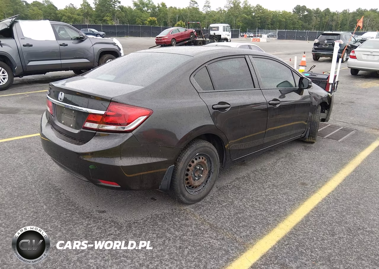 2013 Honda Civic Lx VIN:2HGFB2F58DH504138 - 4