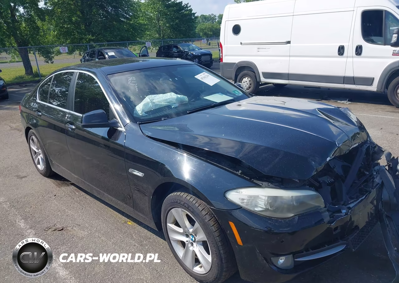 2013 BMW 528I xDrive