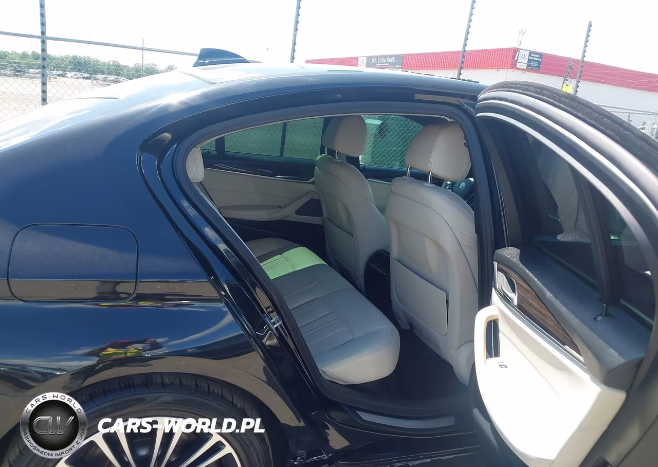 2019 BMW 530I xDrive VIN:WBAJA7C57KWW26756 - 8