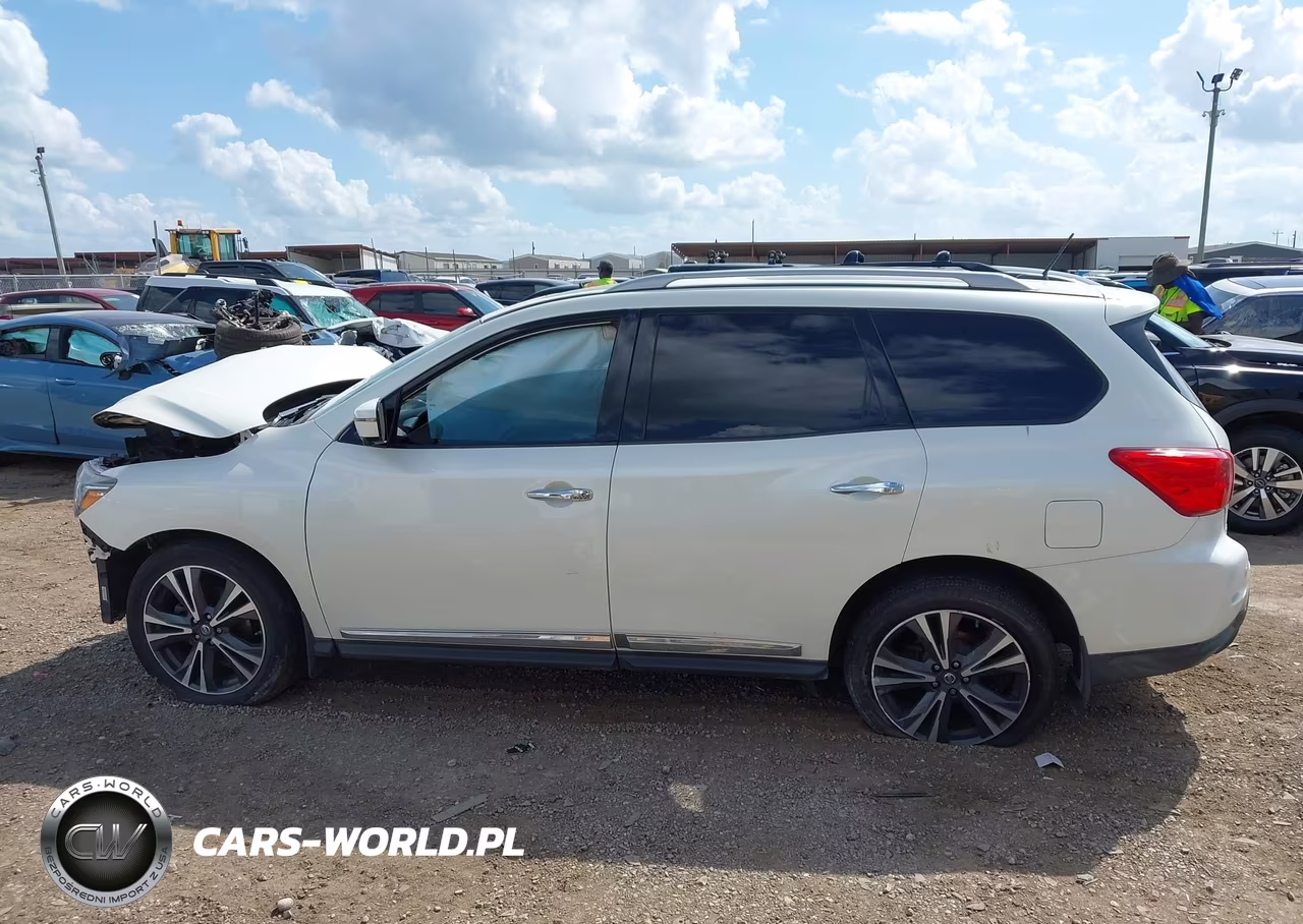 2017 Nissan Pathfinder VIN:5N1DR2MM8HC649762 - 15