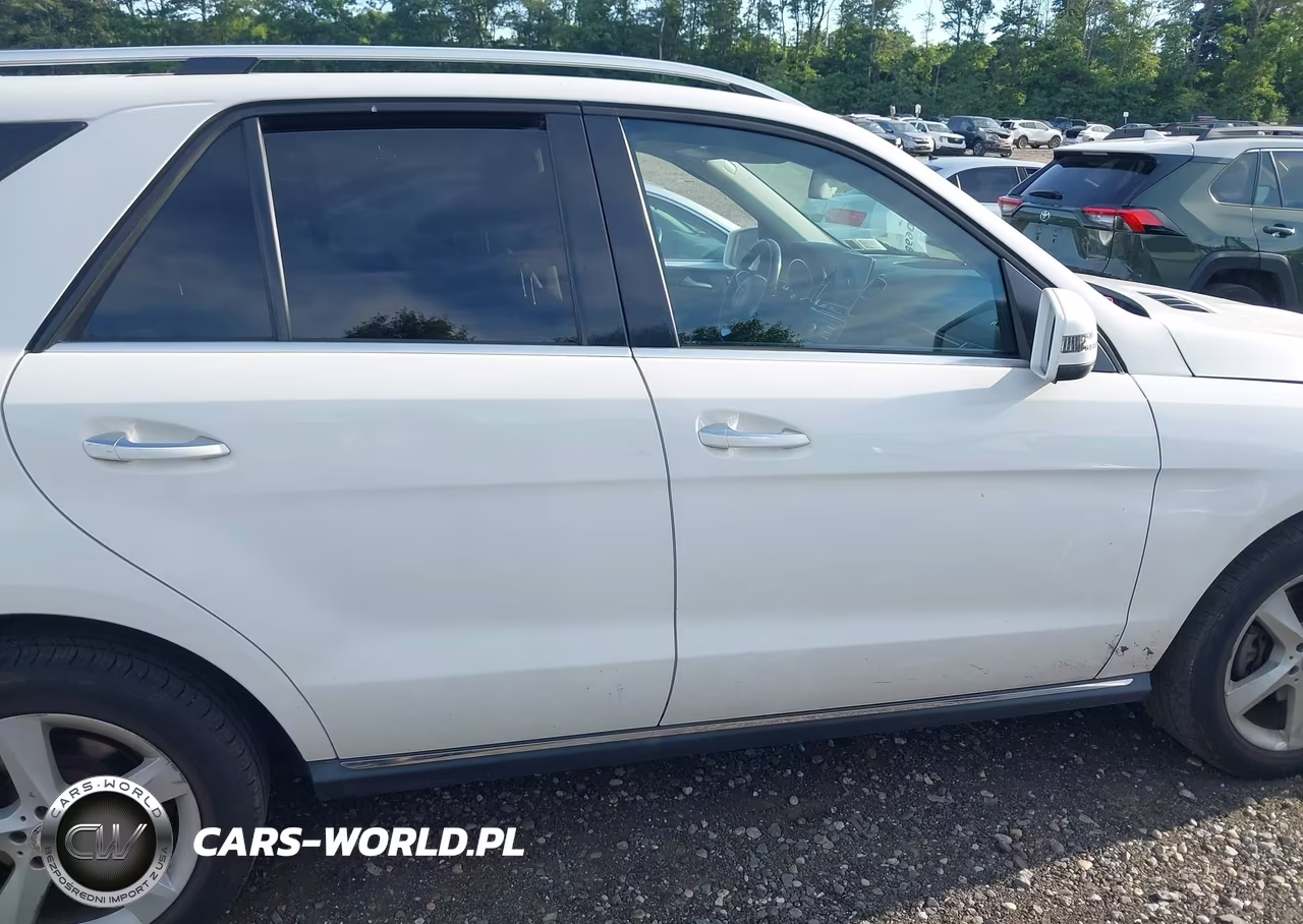 2016 Mercedes-Benz Gle 350 4Matic VIN:4JGDA5HB1GA621281 - 13