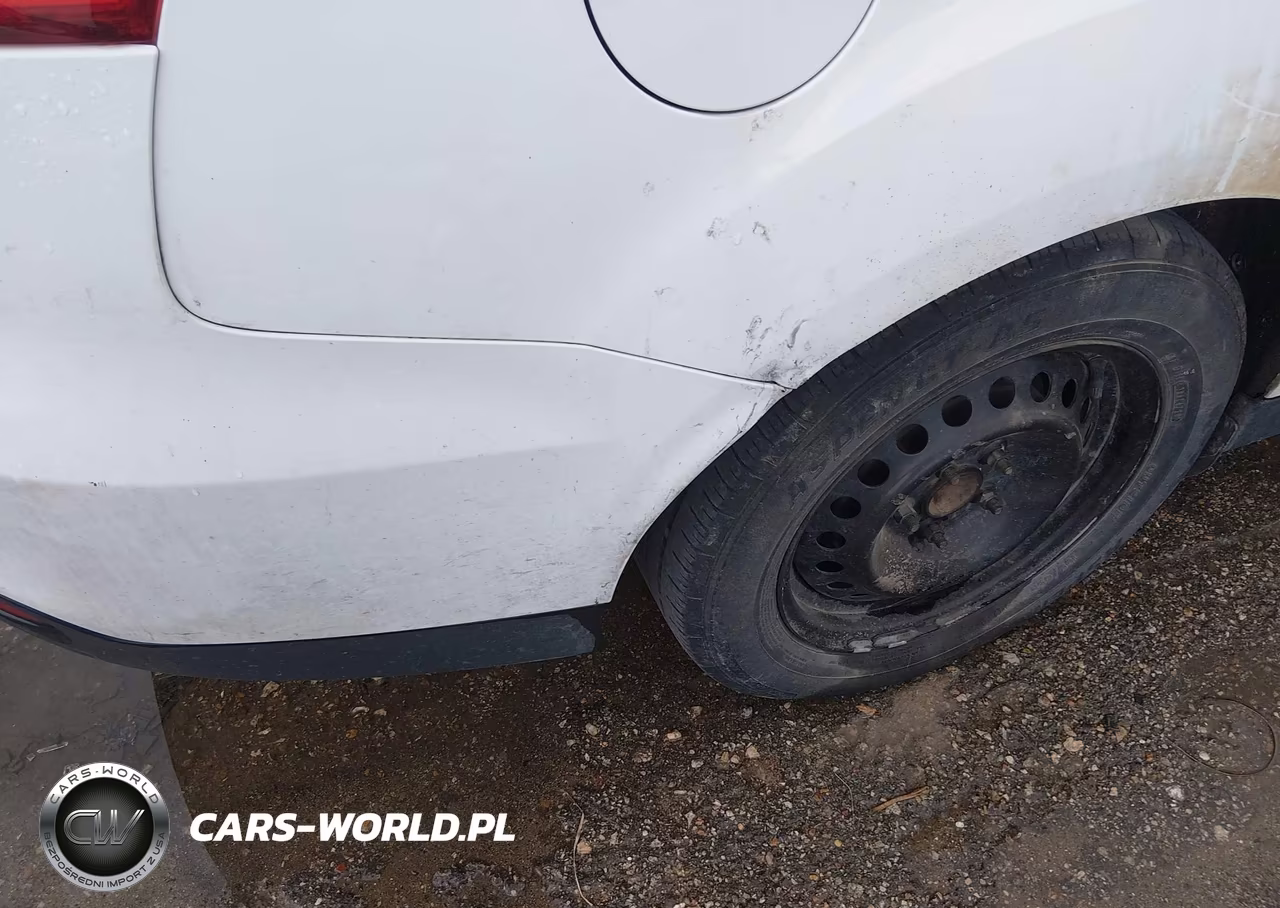 2017 Ford Focus S VIN:1FADP3E2XHL205110 - 14