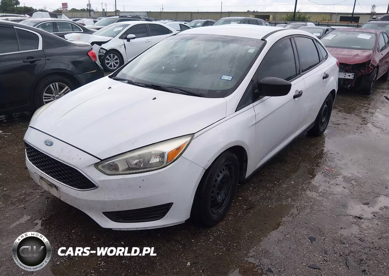 2017 Ford Focus S VIN:1FADP3E2XHL205110 - 2