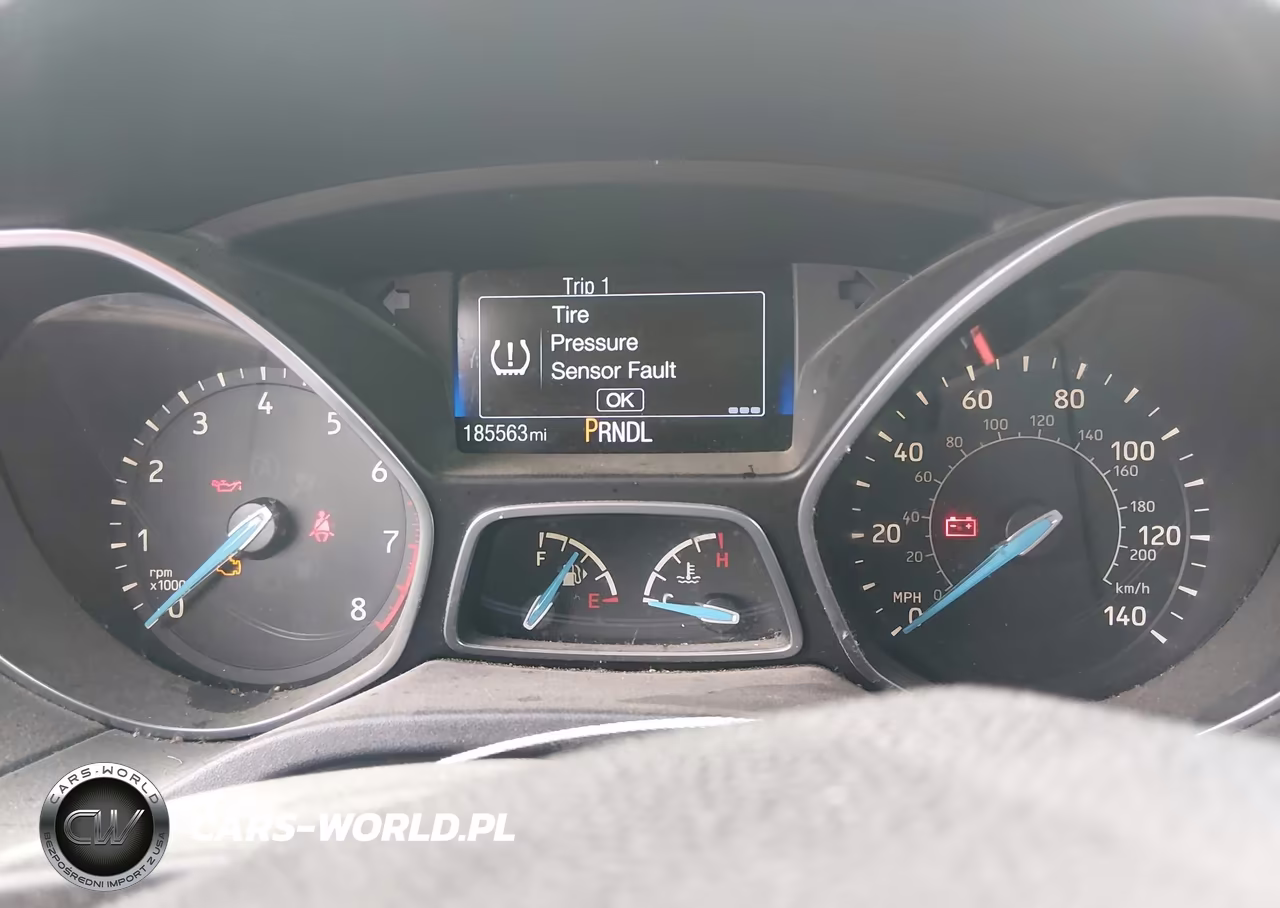 2017 Ford Focus S VIN:1FADP3E2XHL205110 - 7