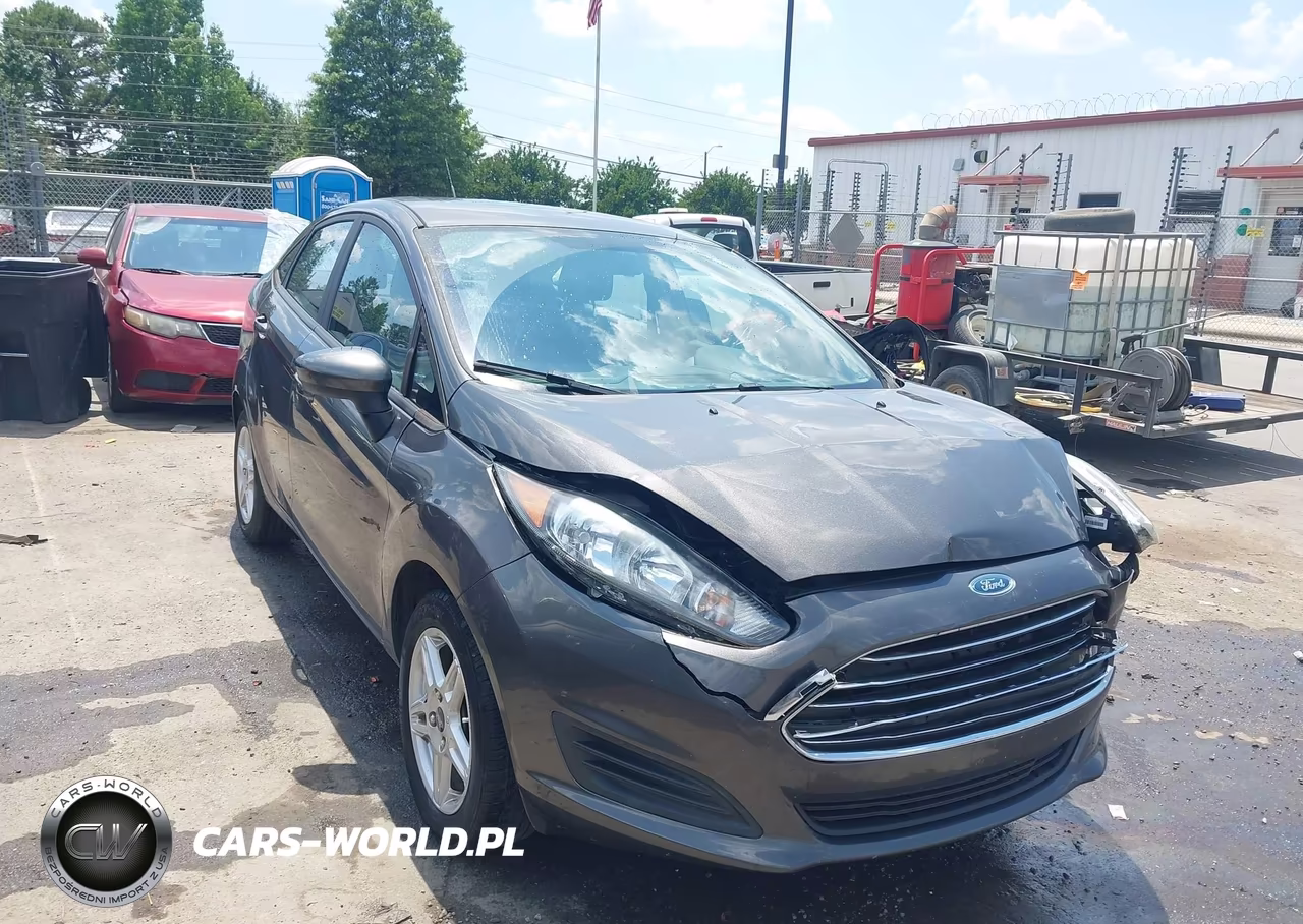 2018 Ford Fiesta Se – zdjęcie 1 z 17