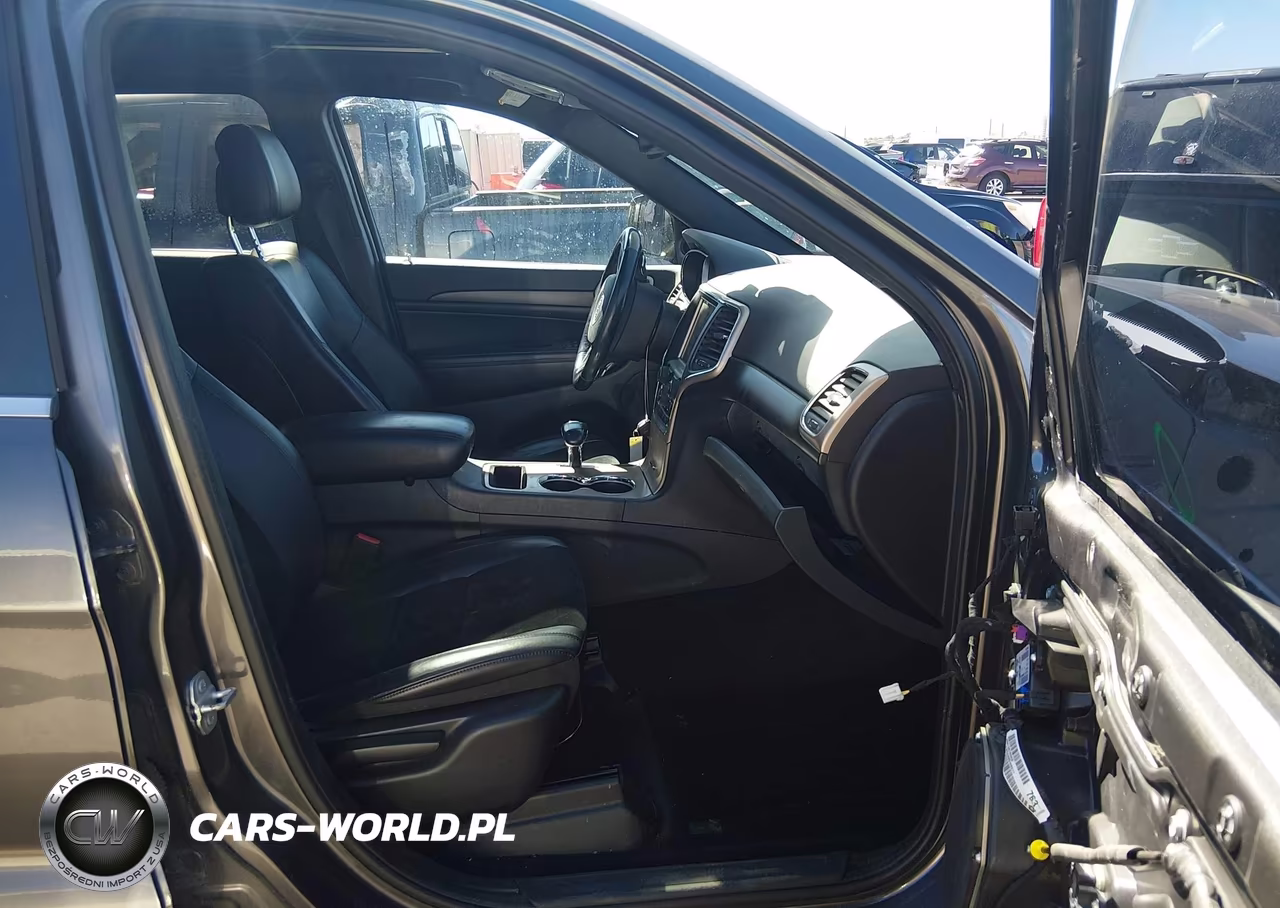 2015 Jeep Grand Cherokee Altitude VIN:1C4RJFAG1FC776115 - 5