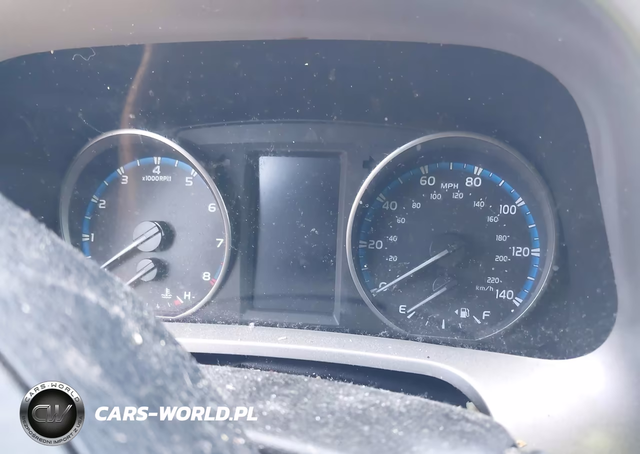 2018 Toyota Rav4 Le VIN:2T3BFREVXJW774852 - 15