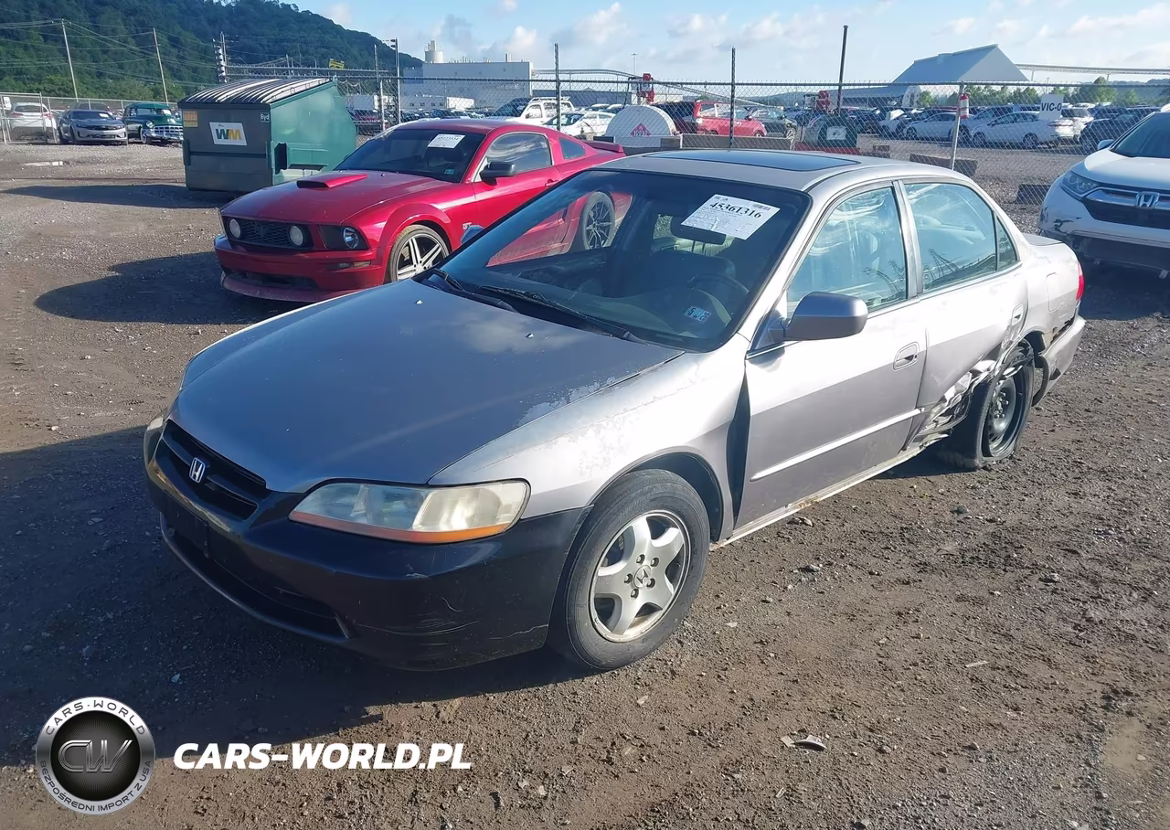 2000 Honda Accord 3.0 Ex VIN:1HGCG1656YA029236 - 2