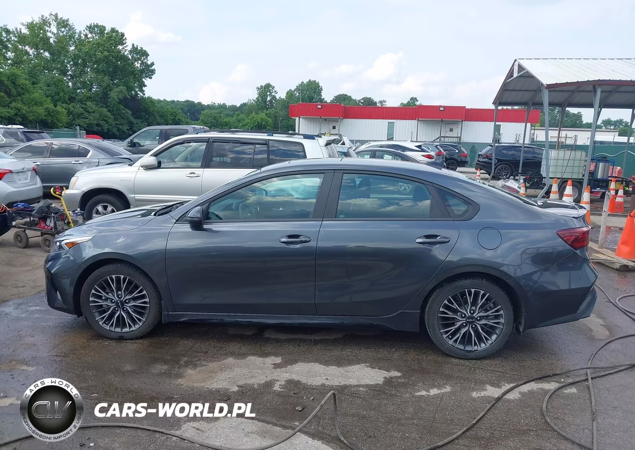 2024 Kia Forte Gt-Line VIN:3KPF54AD7RE727189 - 15