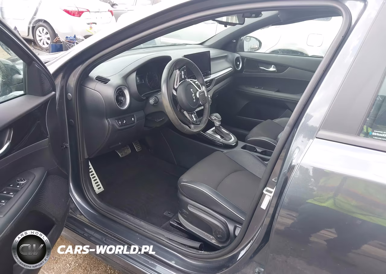 2024 Kia Forte Gt-Line VIN:3KPF54AD7RE727189 - 5