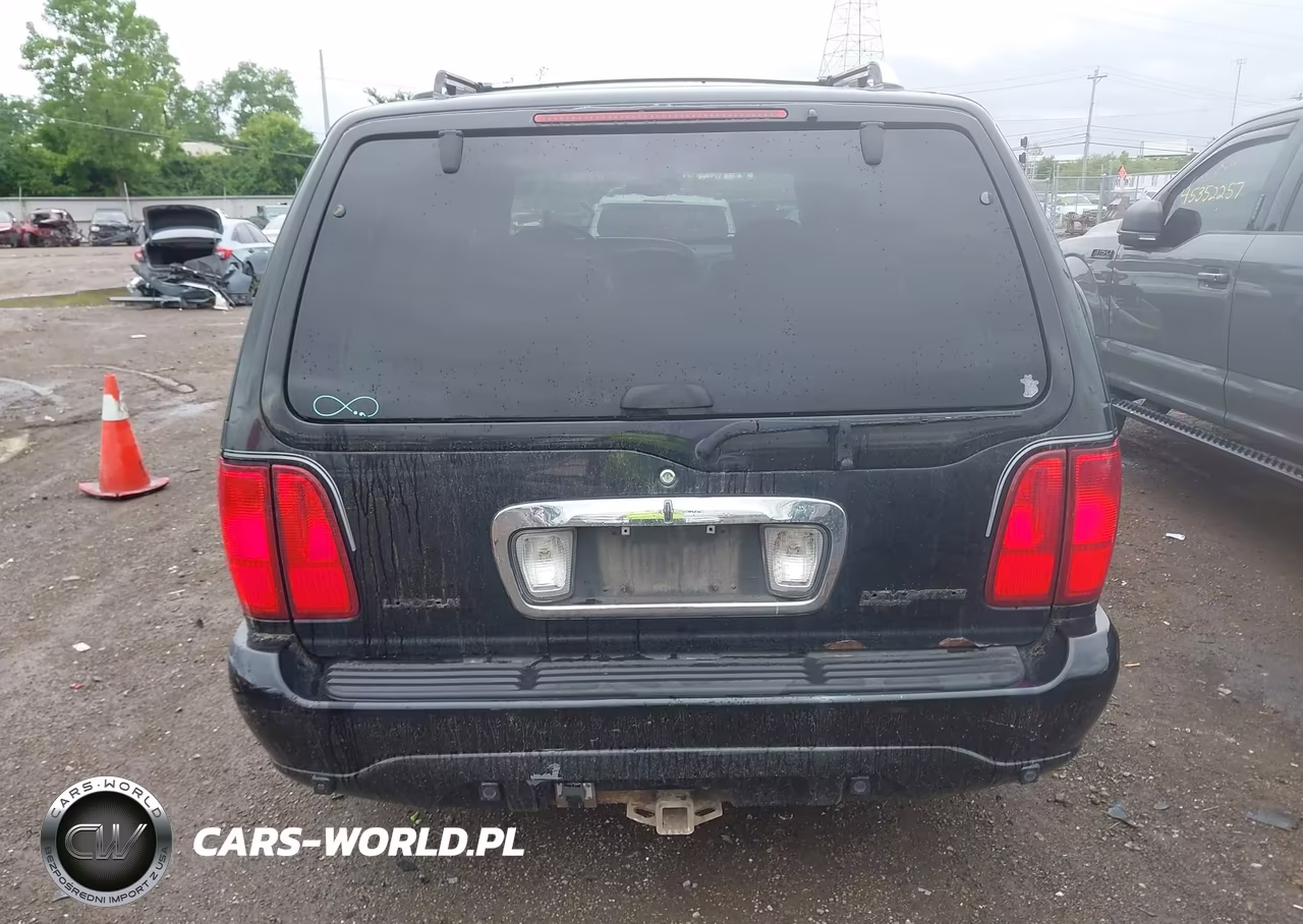2001 Lincoln Navigator VIN:5LMFU28A51LJ03480 - 16