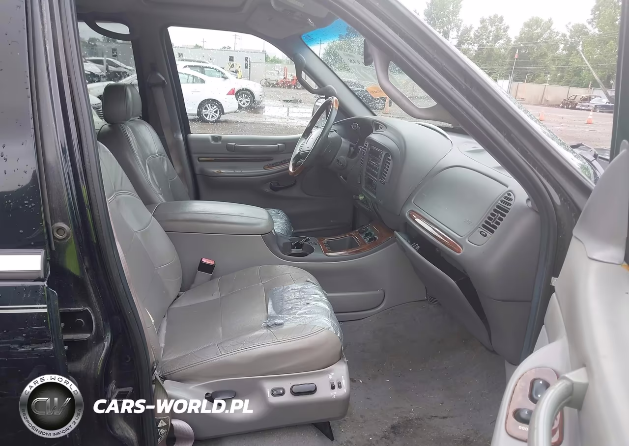 2001 Lincoln Navigator VIN:5LMFU28A51LJ03480 - 5