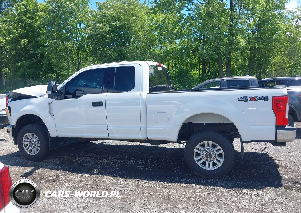 2017 Ford F-250 Xlt VIN:1FT7X2B60HEC75504 - 14