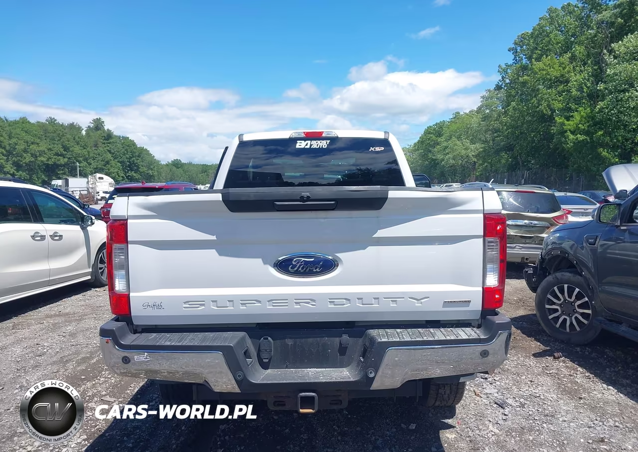 2017 Ford F-250 Xlt VIN:1FT7X2B60HEC75504 - 16