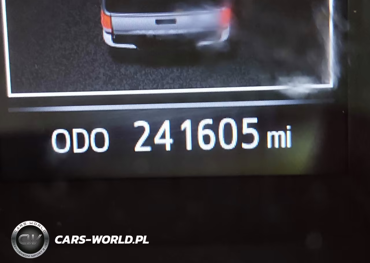 2018 Toyota Tacoma Sr V6 VIN:3TMCZ5AN3JM162536 - 14