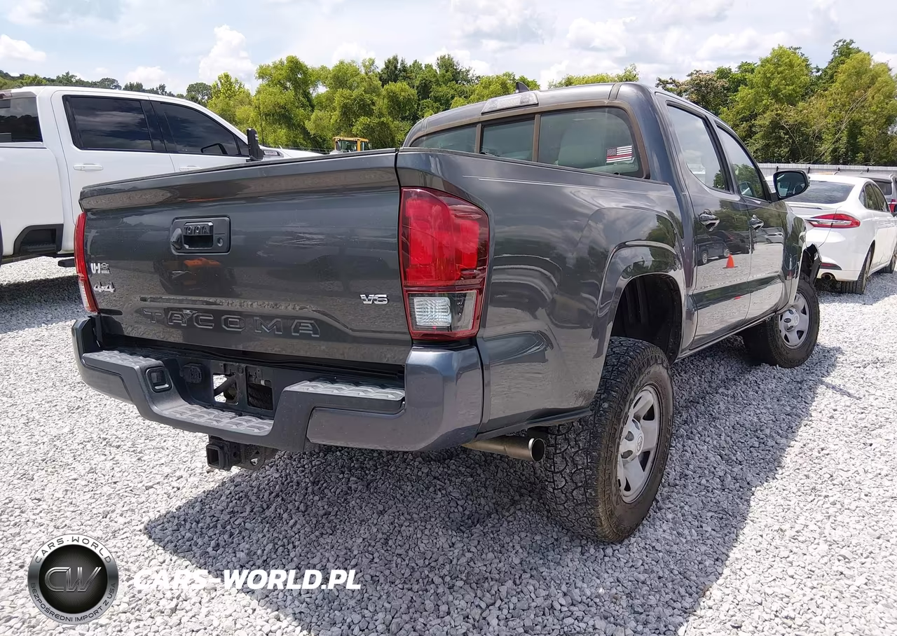2018 Toyota Tacoma Sr V6 VIN:3TMCZ5AN3JM162536 - 4