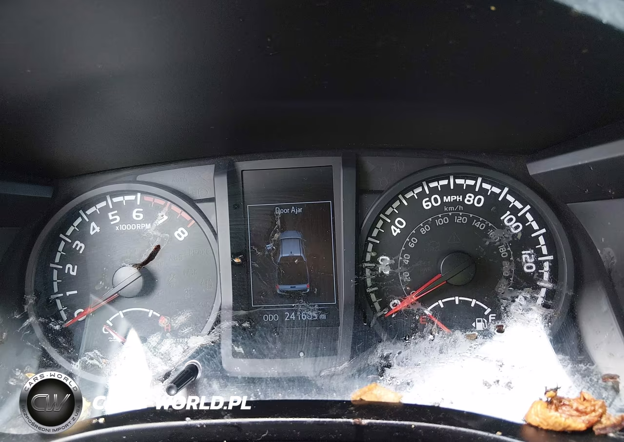 2018 Toyota Tacoma Sr V6 VIN:3TMCZ5AN3JM162536 - 7
