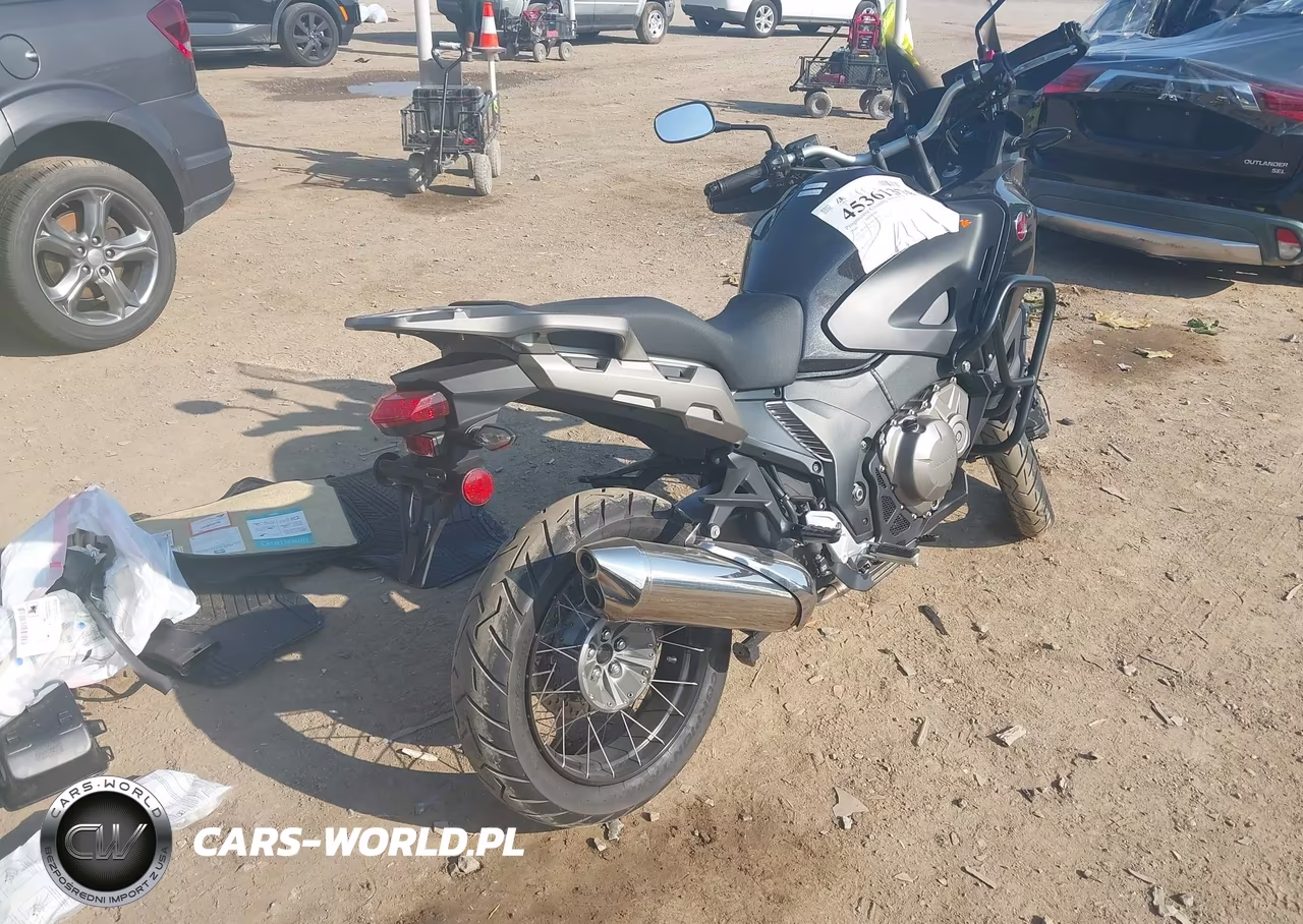 2016 Honda Vfr1200 X VIN:JH2SC7607GK000261 - 4