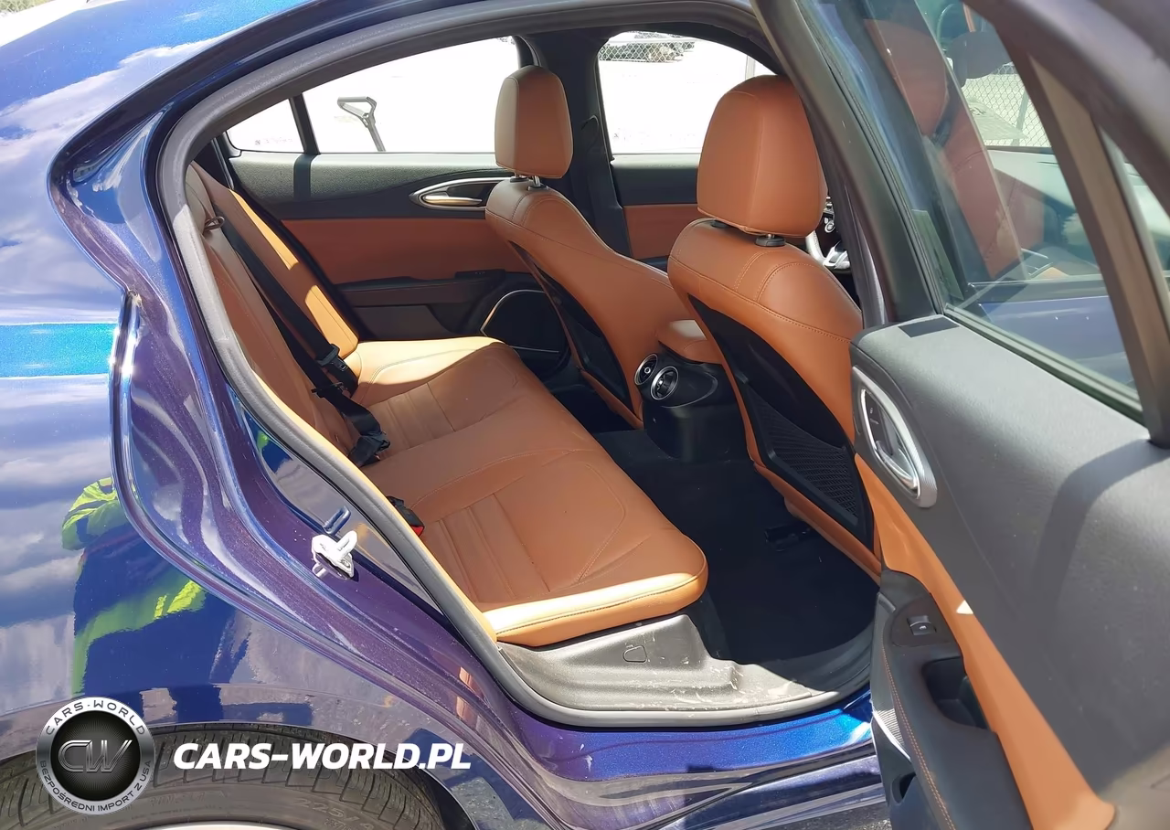 2020 Alfa Romeo Giulia Ti Sport Awd VIN:ZARFANBN5L7630501 - 8