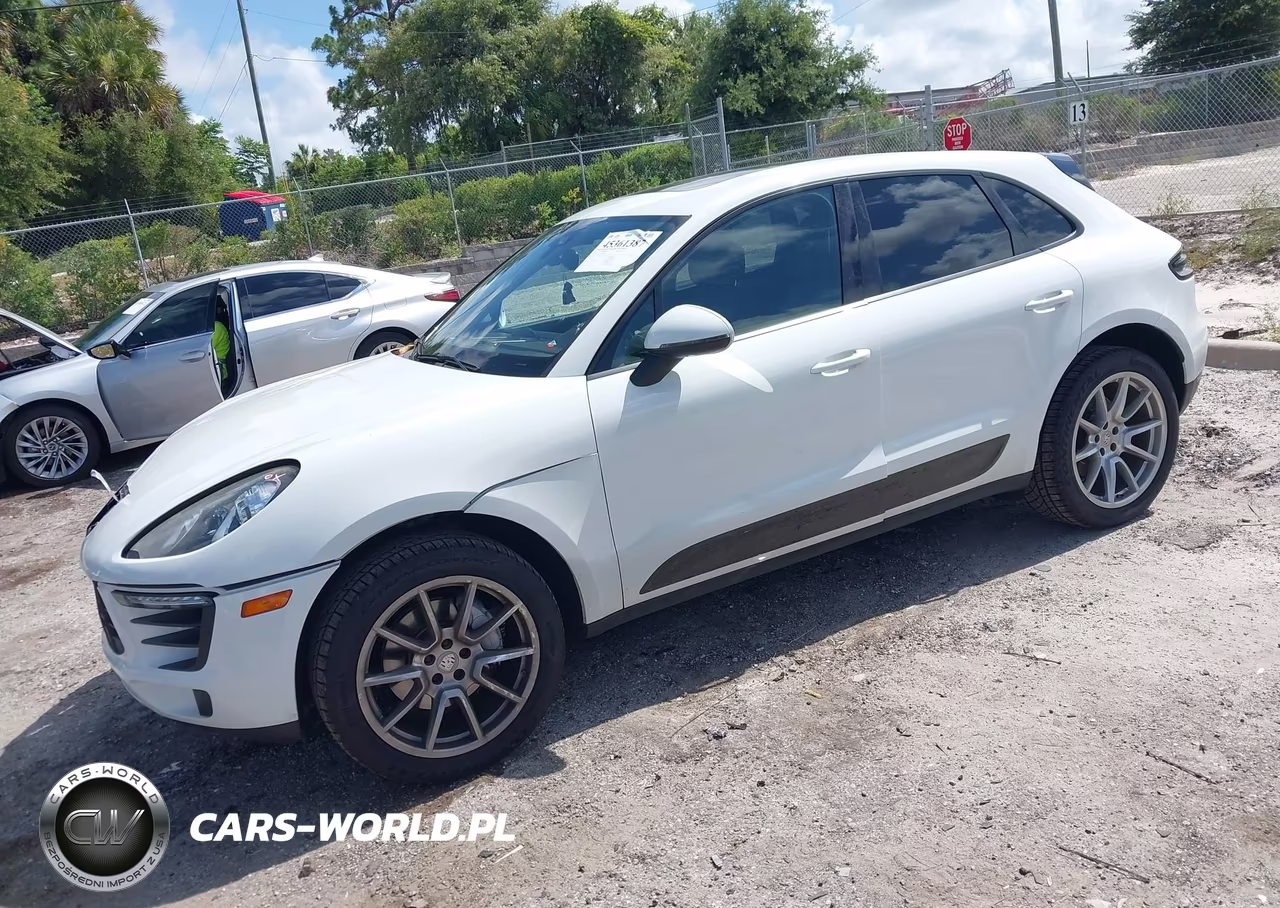 2017 Porsche Macan VIN:WP1AA2A54HLB08573 - 2