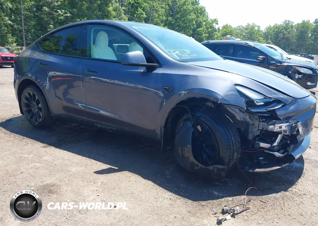 2023 Tesla Model Y Awd-Long Range Dual Motor All-Wheel Drive – zdjęcie 1 z 18
