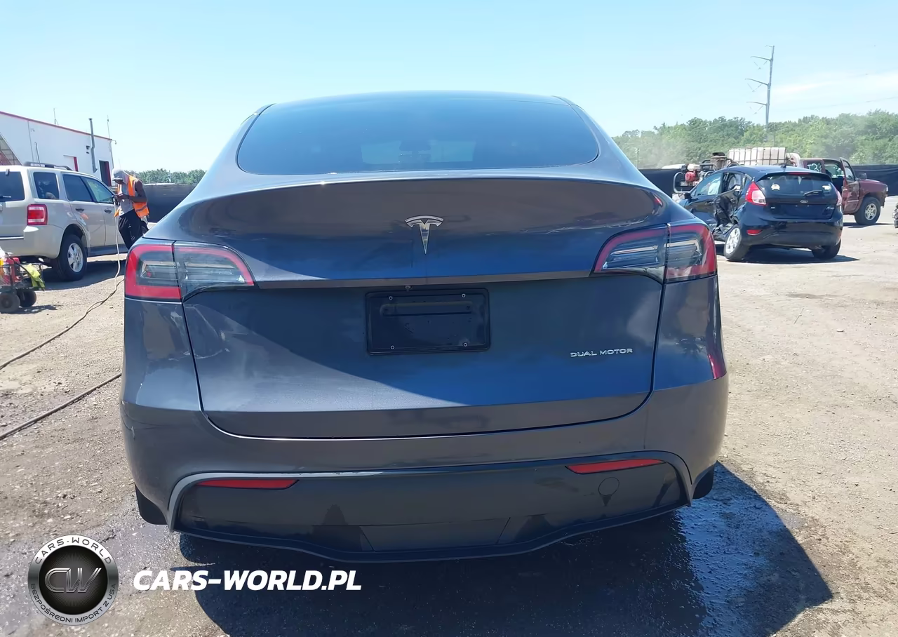 2023 Tesla Model Y Awd-Long Range Dual Motor All-Wheel Drive VIN:7SAYGDEE2PF692514 - 16