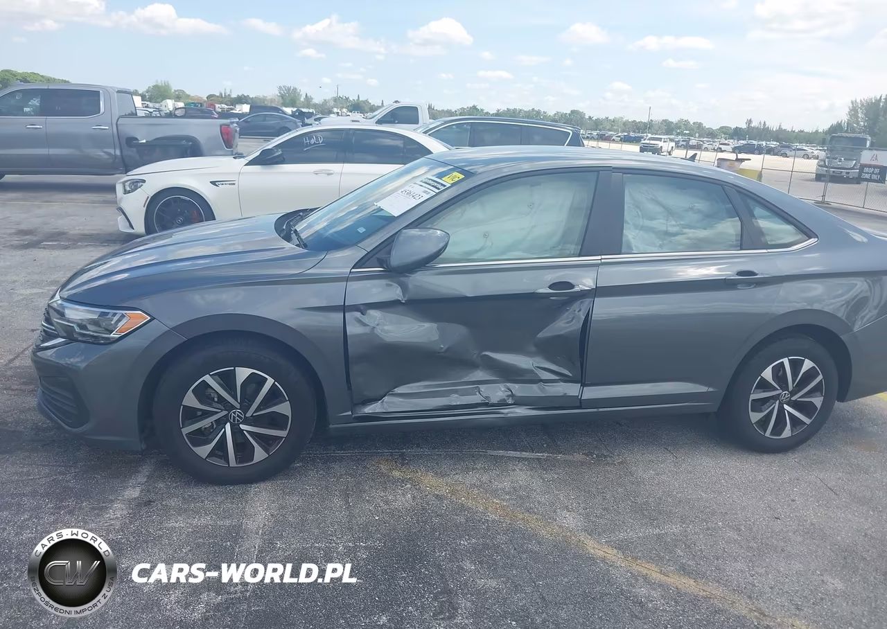2024 Volkswagen Jetta 1.5T S VIN:3VW5M7BU6RM010722 - 16