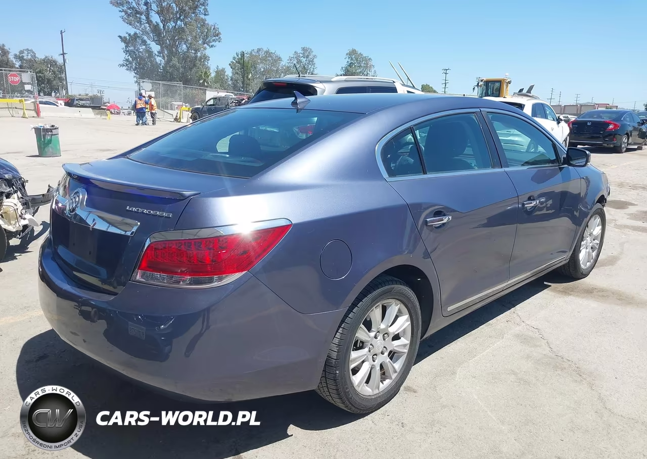 2013 Buick Lacrosse Leather Group VIN:1G4GC5ER2DF301815 - 4
