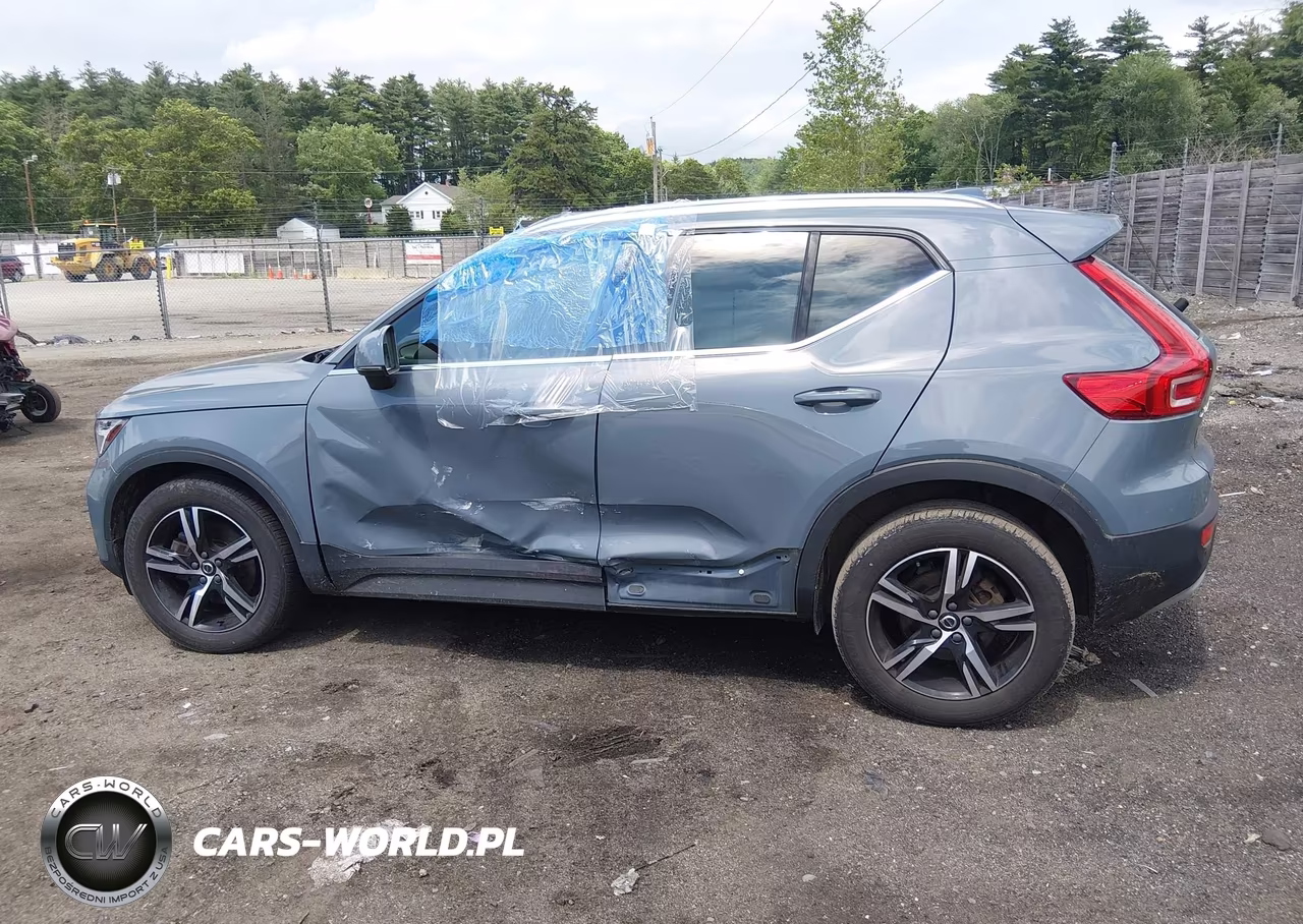 2023 Volvo Xc40 B5 Plus Bright Theme VIN:YV4L12UN1P2966493 - 14