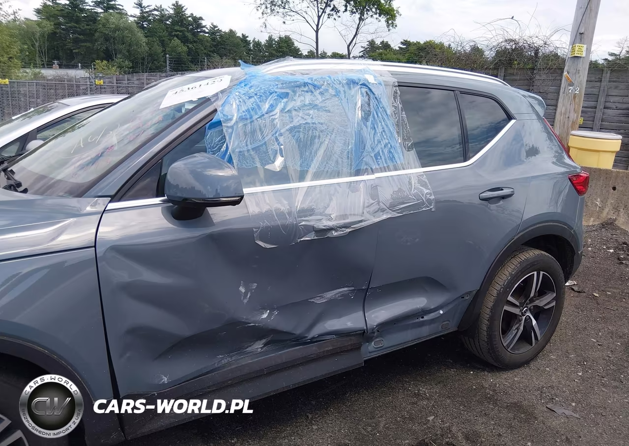 2023 Volvo Xc40 B5 Plus Bright Theme VIN:YV4L12UN1P2966493 - 6