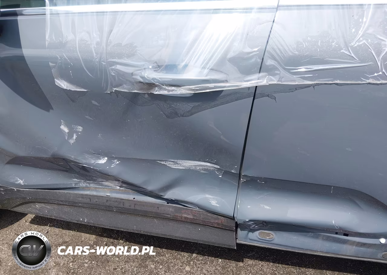 2023 Volvo Xc40 B5 Plus Bright Theme VIN:YV4L12UN1P2966493 - 9