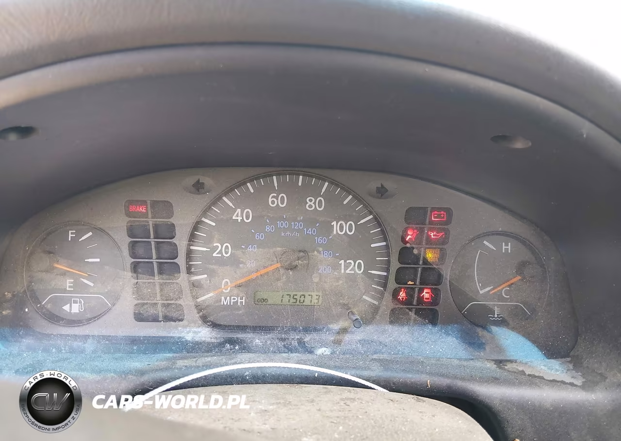2002 Nissan Sentra Xe VIN:3N1CB51D32L682466 - 7