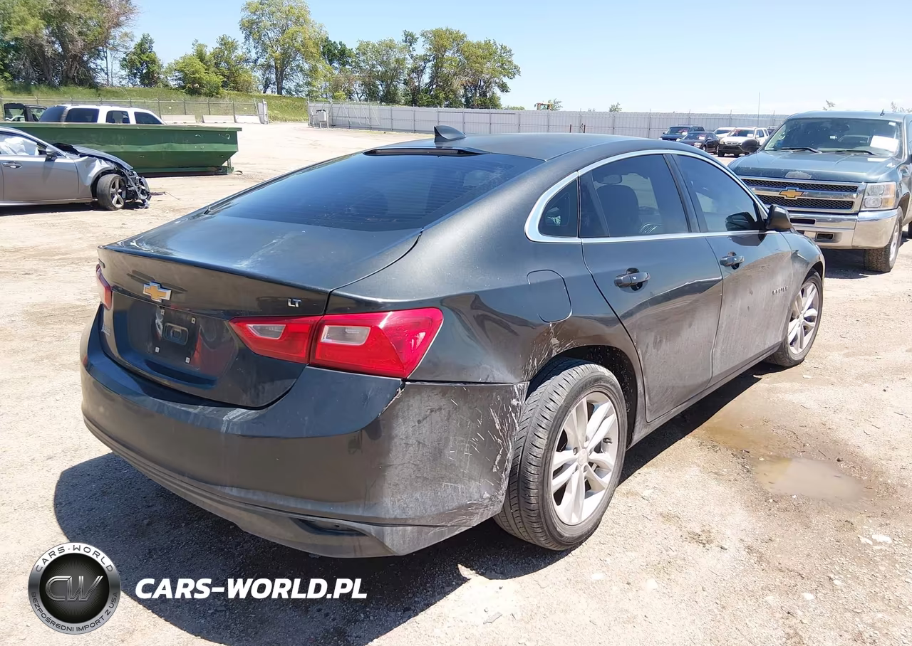 2017 Chevrolet Malibu 1Lt VIN:1G1ZE5ST8HF214085 - 4