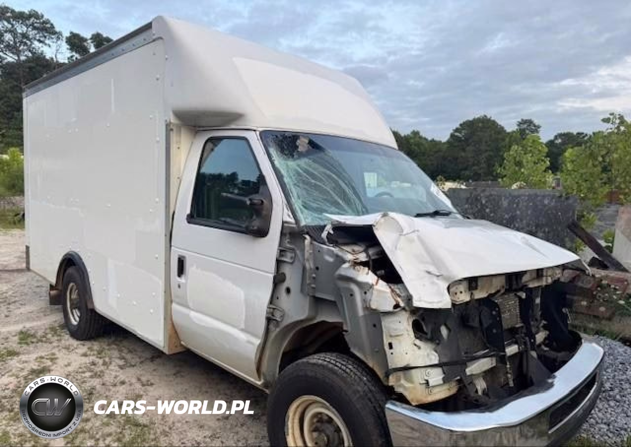 2019 Ford E-350 Cutaway