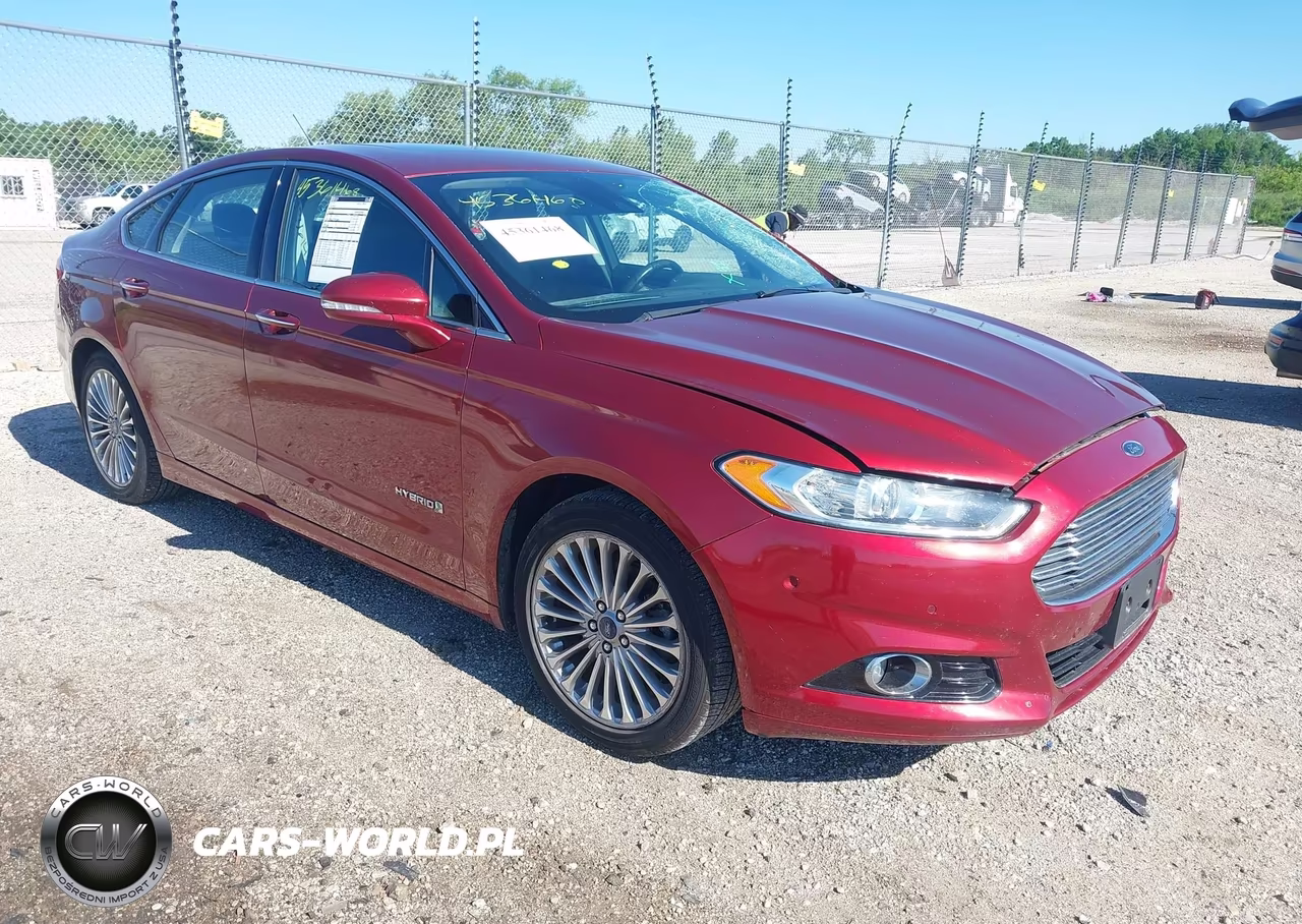 2014 Ford Fusion Hybrid Titanium – zdjęcie 1 z 16