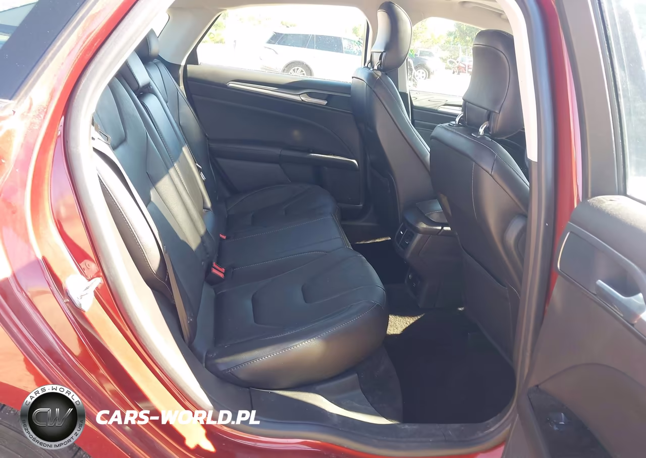 2014 Ford Fusion Hybrid Titanium VIN:3FA6P0RU6ER335711 - 8