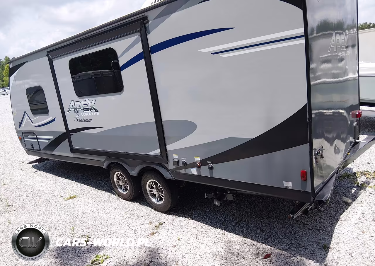 2020 Coachman Apex Ultra Lite VIN:5ZT2CXLB8LL007558 - 3