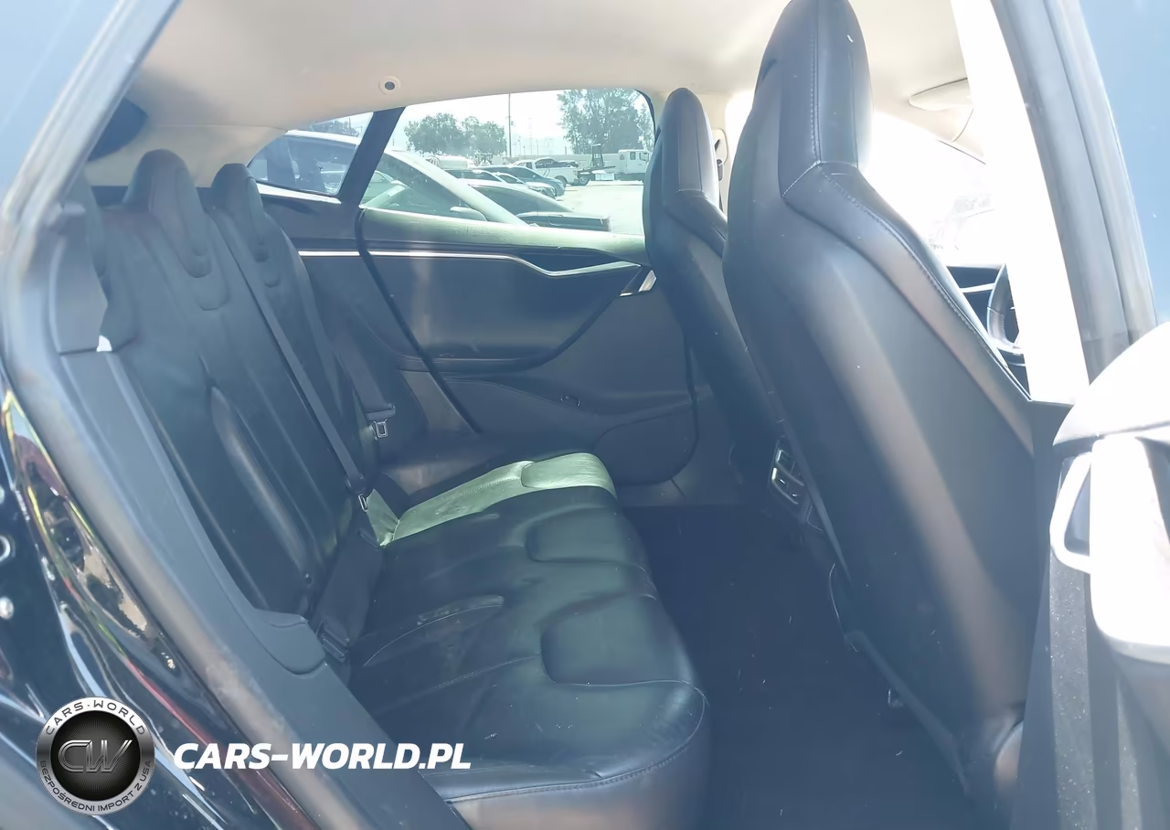 2013 Tesla Model S VIN:5YJSA1CN9DFP27745 - 8