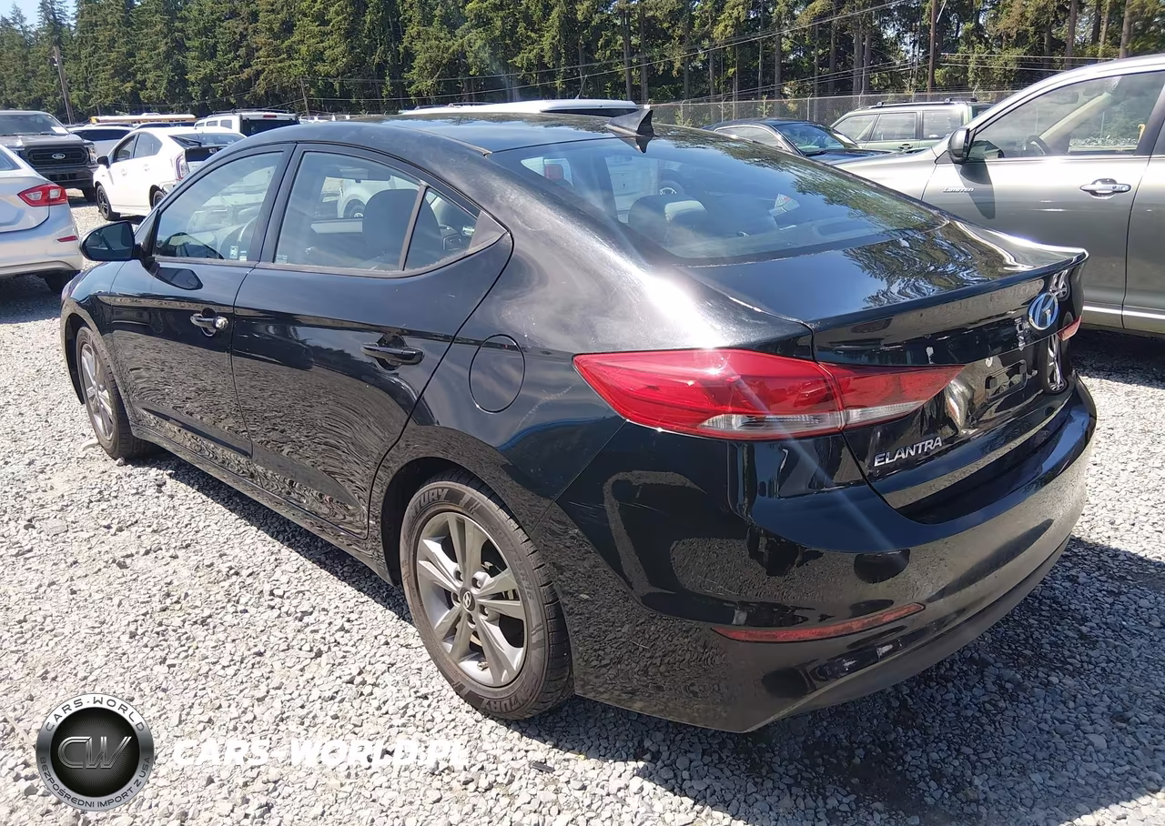 2017 Hyundai Elantra Se VIN:5NPD84LF9HH083802 - 3