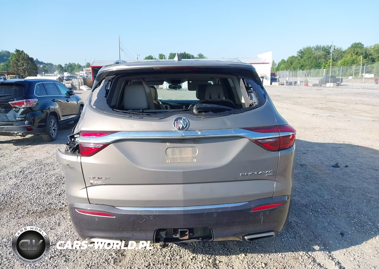 2018 Buick Enclave Essence VIN:5GAEVAKW9JJ126675 - 16