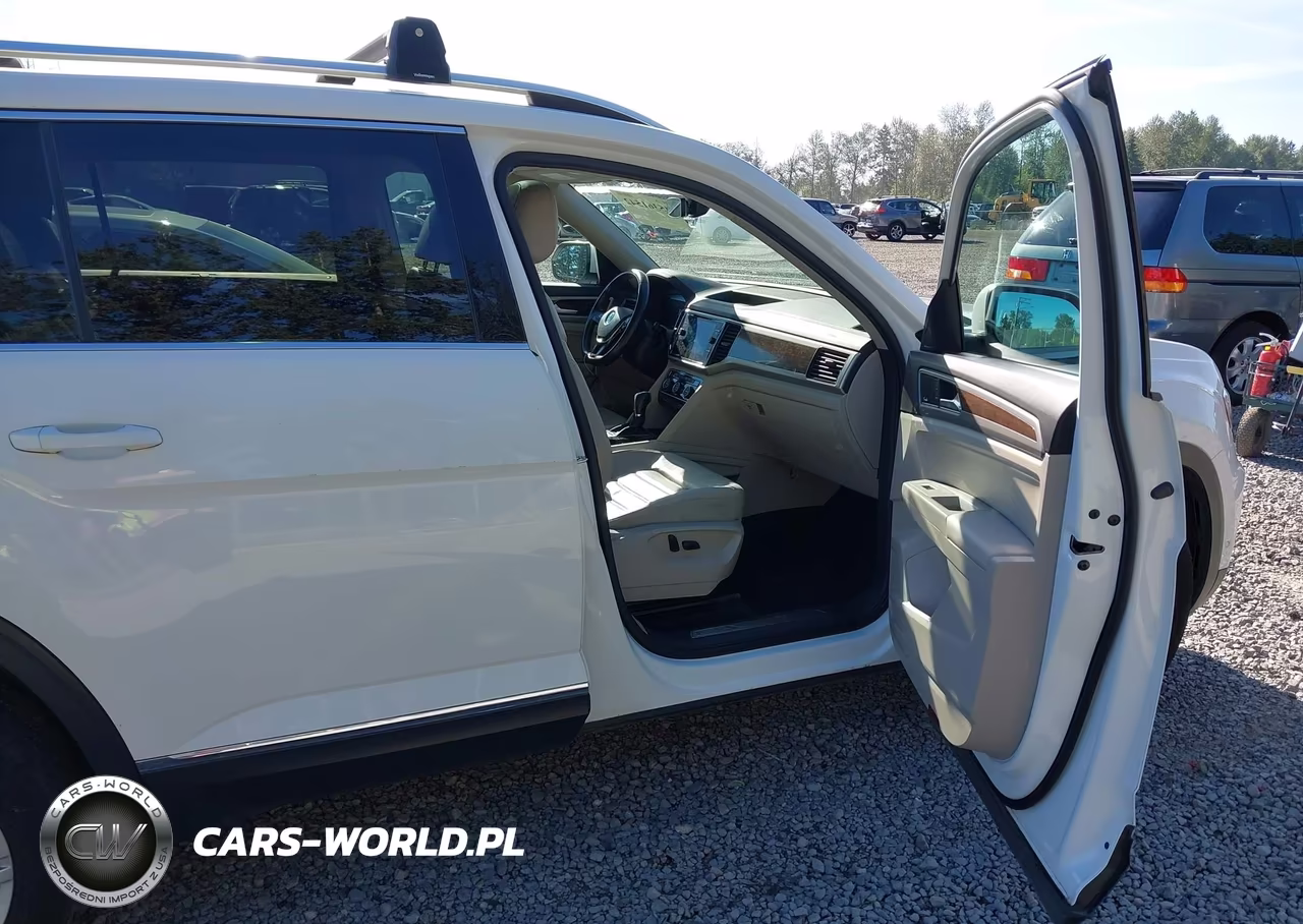 2018 Volkswagen Atlas 3.6L V6 Sel Premium VIN:1V2NR2CA3JC514578 - 5