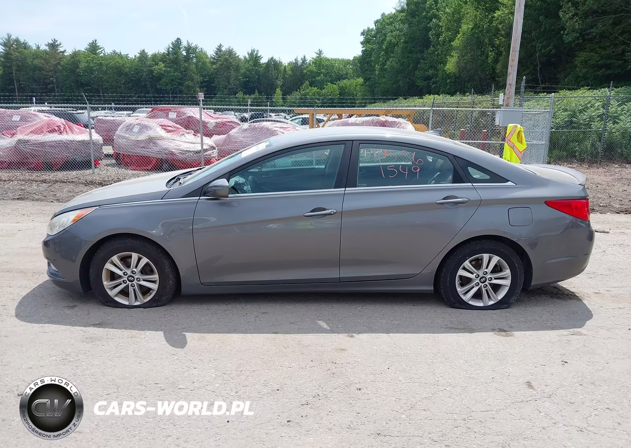 2013 Hyundai Sonata Gls VIN:5NPEB4AC1DH779465 - 12